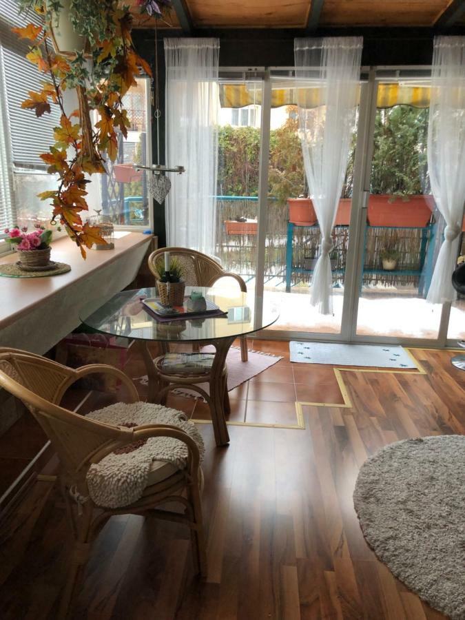 ברטיסלאבה Terrace Apartment S 1 Spalnou Sofia-Parking & Wifi מראה חיצוני תמונה
