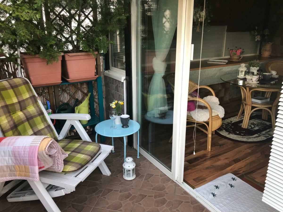 ברטיסלאבה Terrace Apartment S 1 Spalnou Sofia-Parking & Wifi מראה חיצוני תמונה