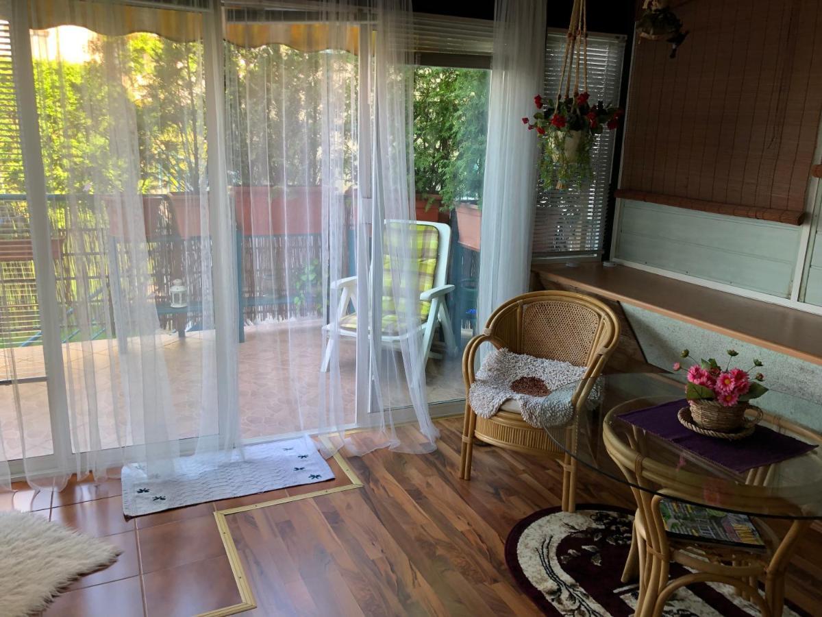 ברטיסלאבה Terrace Apartment S 1 Spalnou Sofia-Parking & Wifi מראה חיצוני תמונה